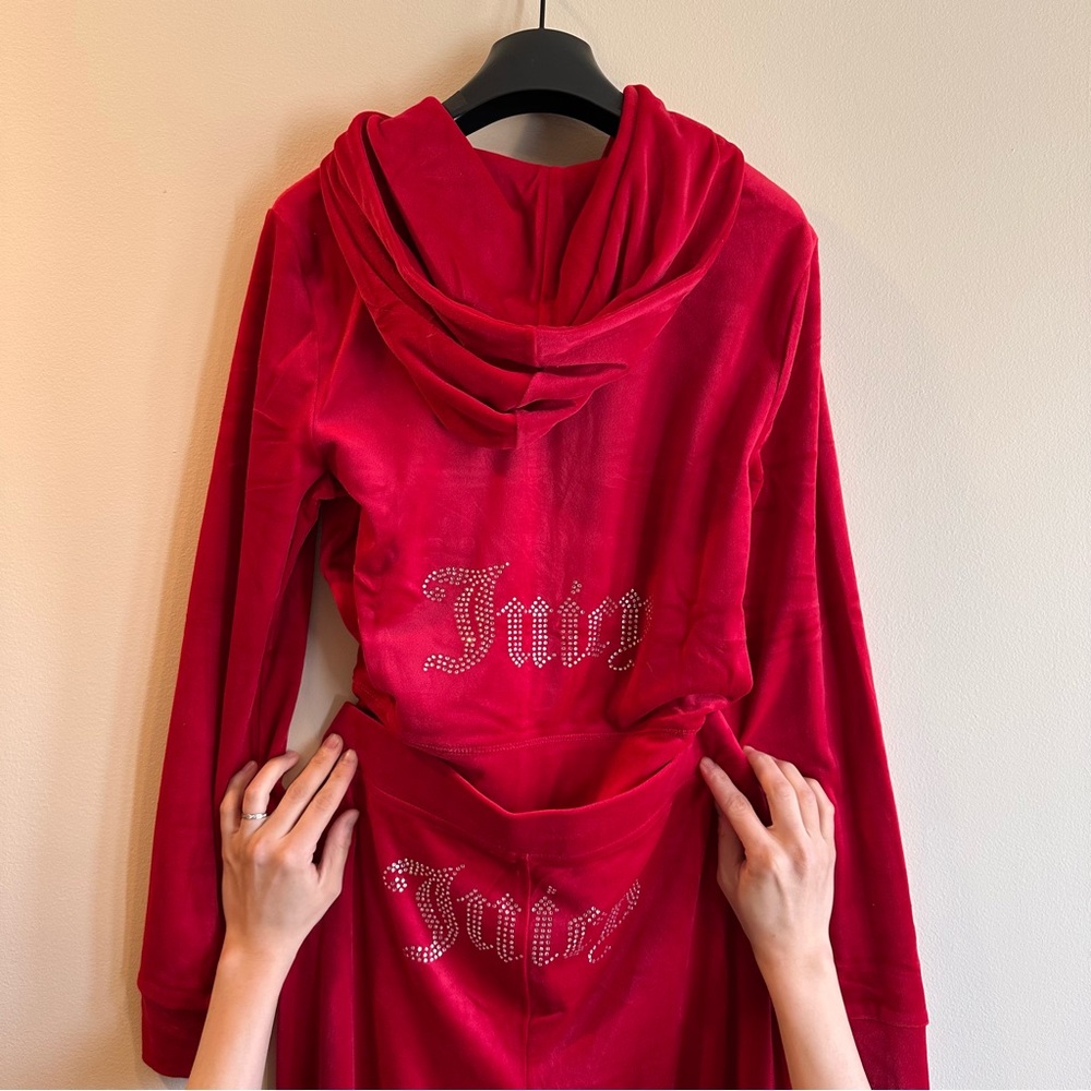 NWT Juicy Couture Red 2 piece bling velour sweatsuit US M
